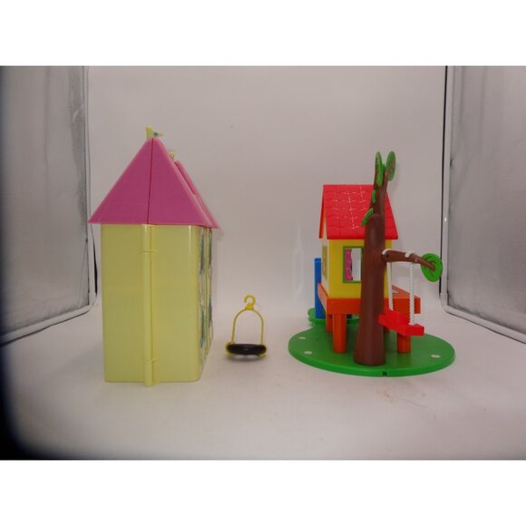 Peppa Pig's Princess Castle Deluxe Playset Peppa Pig & George Treehouse Playset - Picture 10 of 16